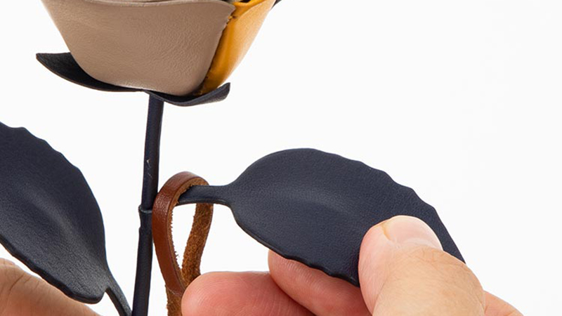 Joggoのバラやガーベラ 革の一輪花 の口コミや評判 悪い口コミはある 大人の革財布図鑑 おすすめの革財布の選び方を紹介